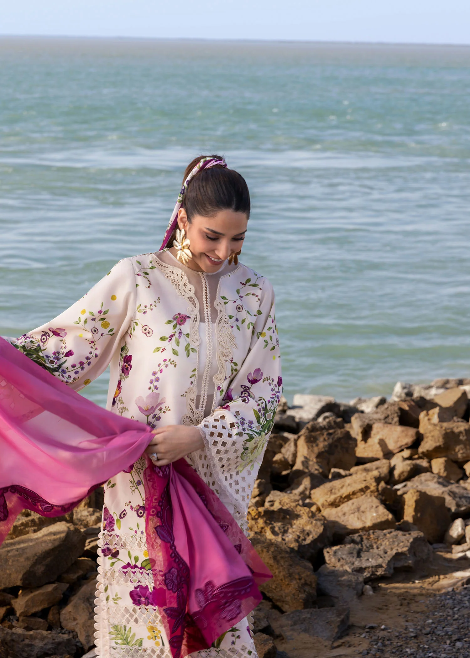 Crimson Flow Lawn 2025 "Ivory" – Unstitched Festive 3PC Ensemble | Bloom Bold D4A - Image 4