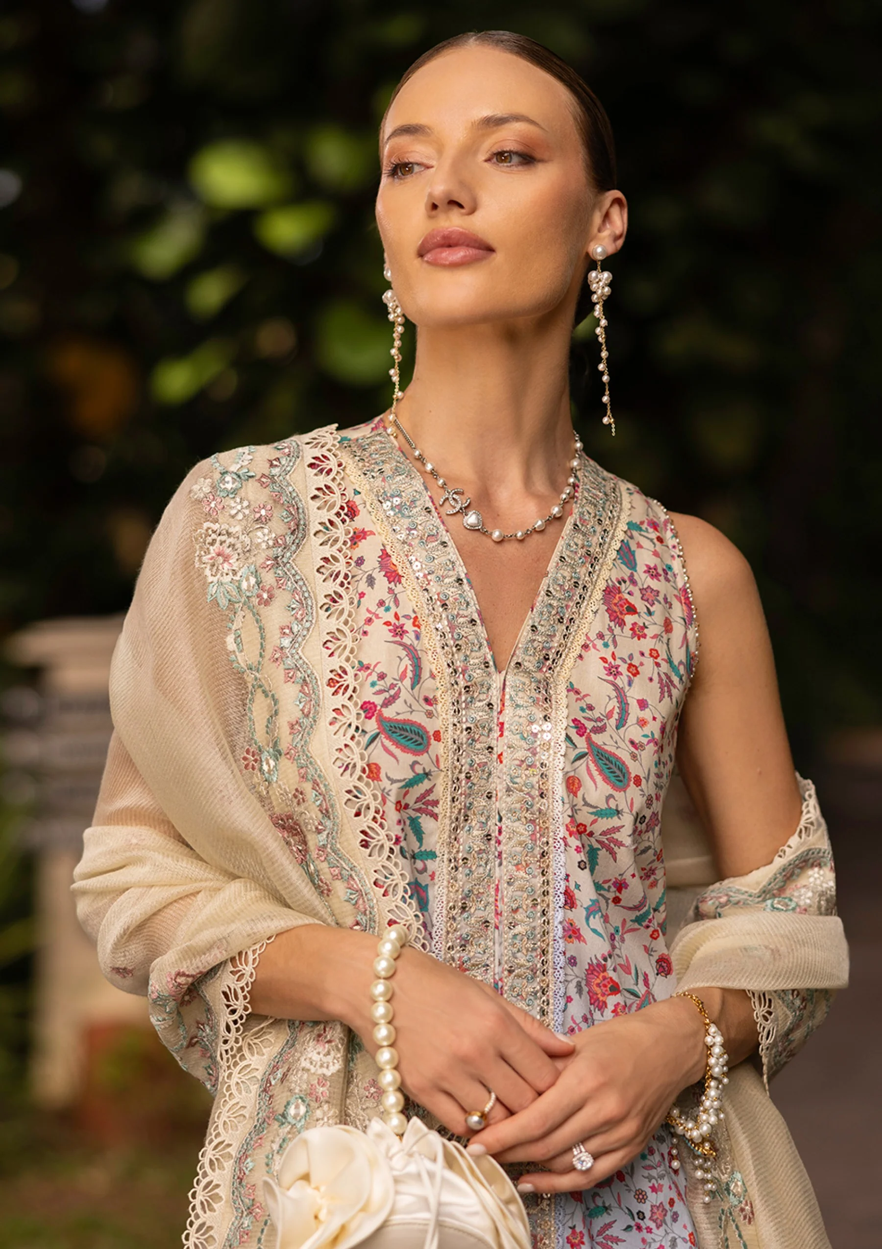 Faiza Saqlain Zinnia Luxury Lawn 25 Danica-06 "Peach" - 3Pc Party Wear Collection - Image 4