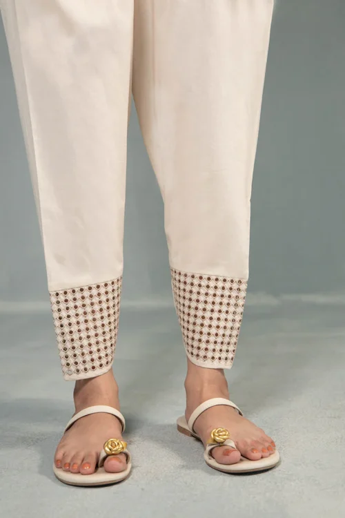 Image Winter Edit T-663 'Beige' Embroidered Shalwar '25 | Cotton | 1 Pc