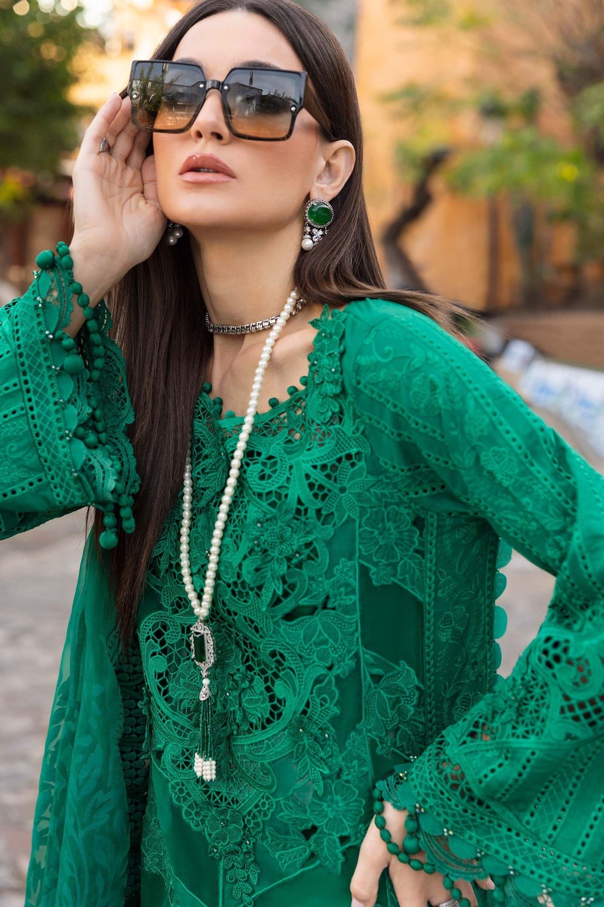 Maria.b | Luxury Lawn | Emerald Green | Unstitched | Embroidered Net Suit | 3 Piece - Image 4