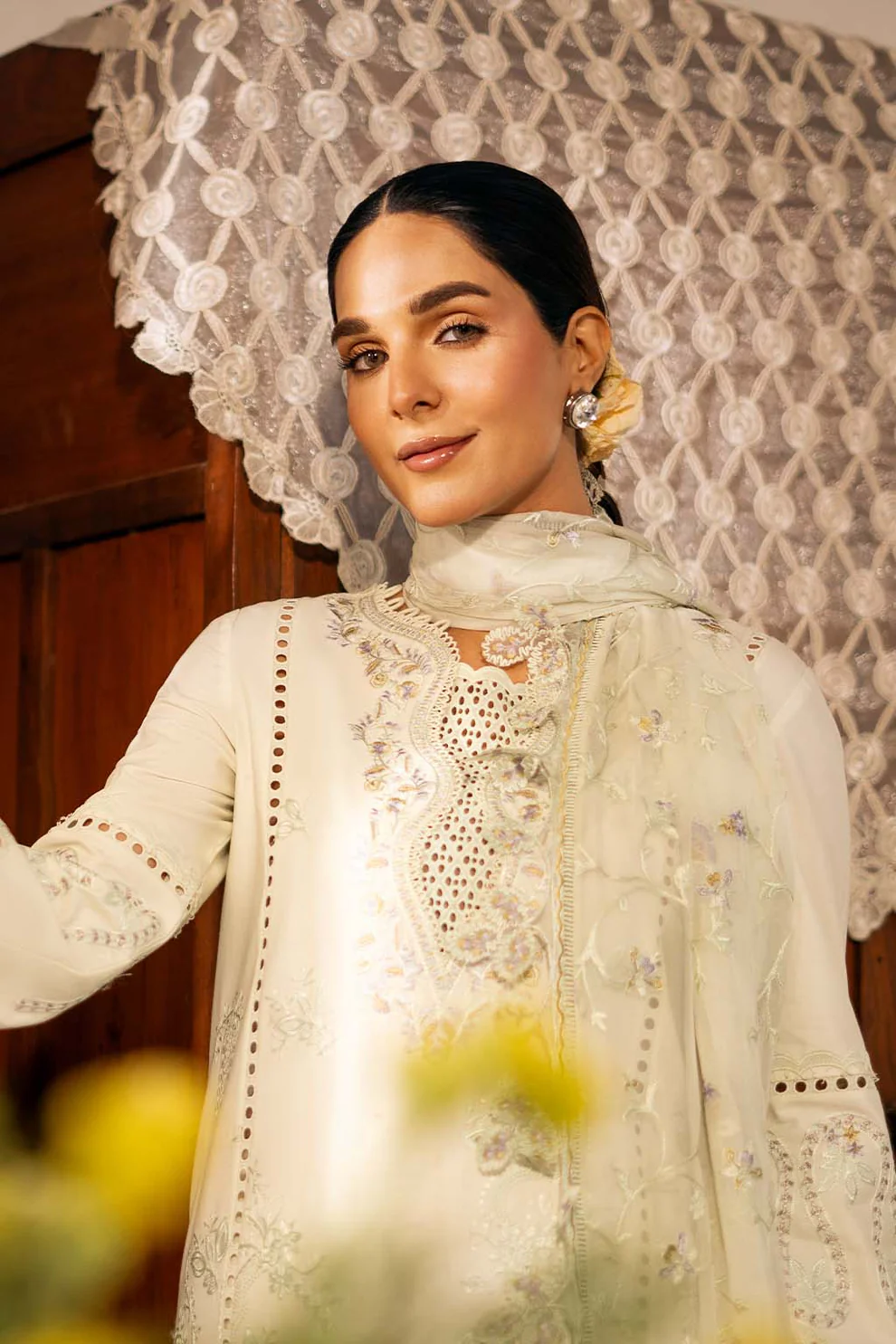 Zarposh D08 'Pista' Sajni Lawn Edit '25 Unstitched Festive Wear - Zarina | 3pc set. - Image 3