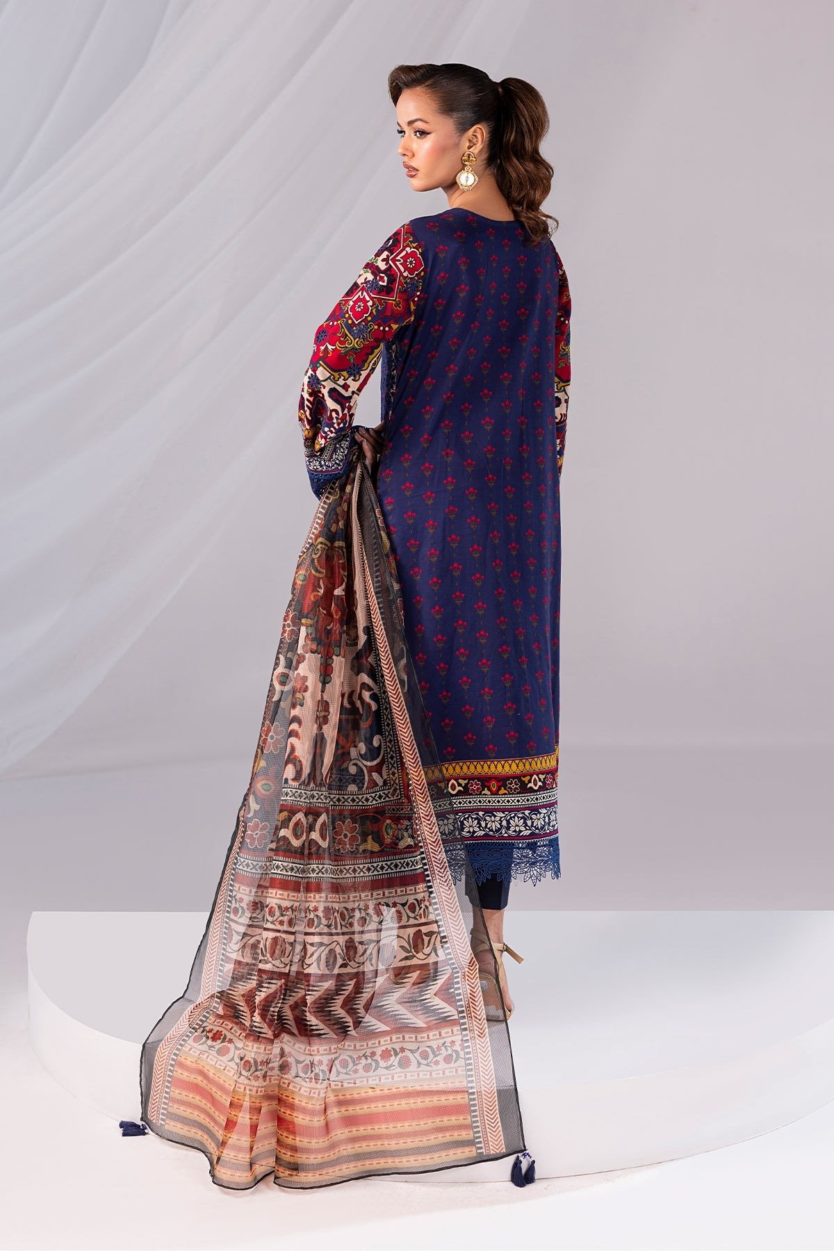 Imrozia Serene | Noor Lawn'25 | Nayrah | Navy Blue | Stitched 3 pc - Image 3