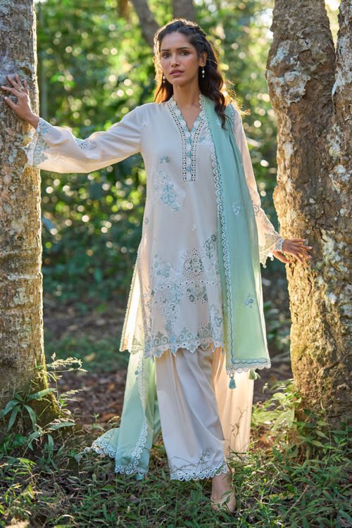 Image | Lawnkari Luxury'26 Formal Festive Wear Unstitched "White" D05 | 3pcs.