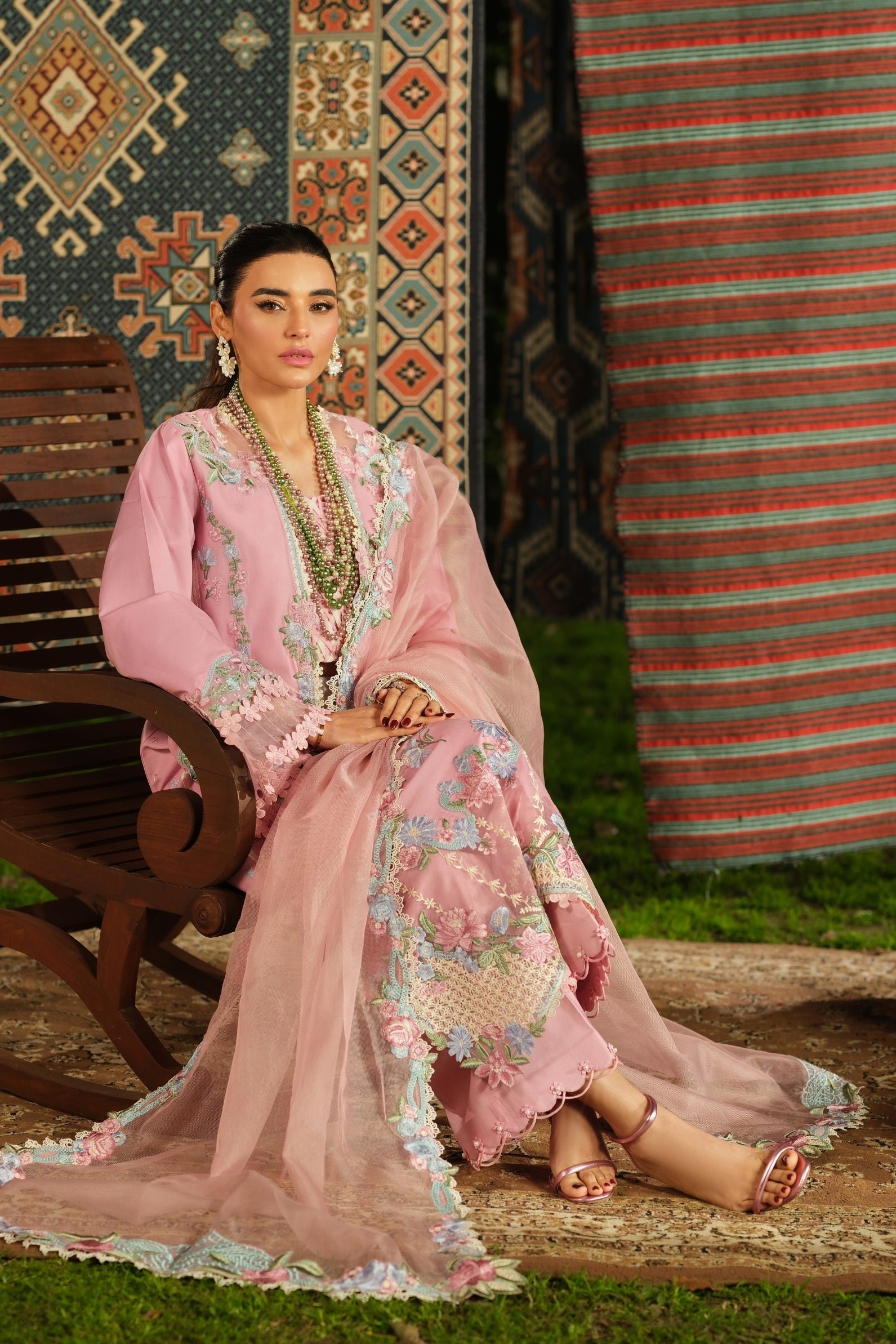 Maryam Hussain | Luxury Lawn 26 Unstitched Formal Festive Wear "Pink" | 3pcs. - Image 3