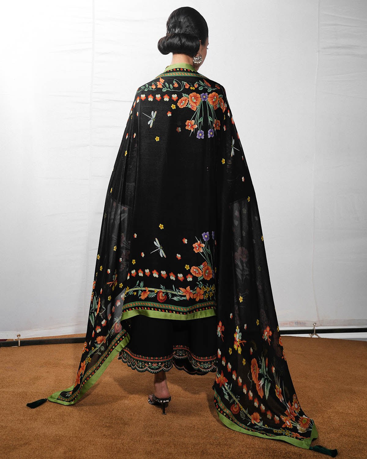 Jugnu Lahore | SS26 Edit 1 Lawn 26 Unstitched Lawn Formal Festive Wear "Black" D02 | 3Pcs. - Image 3