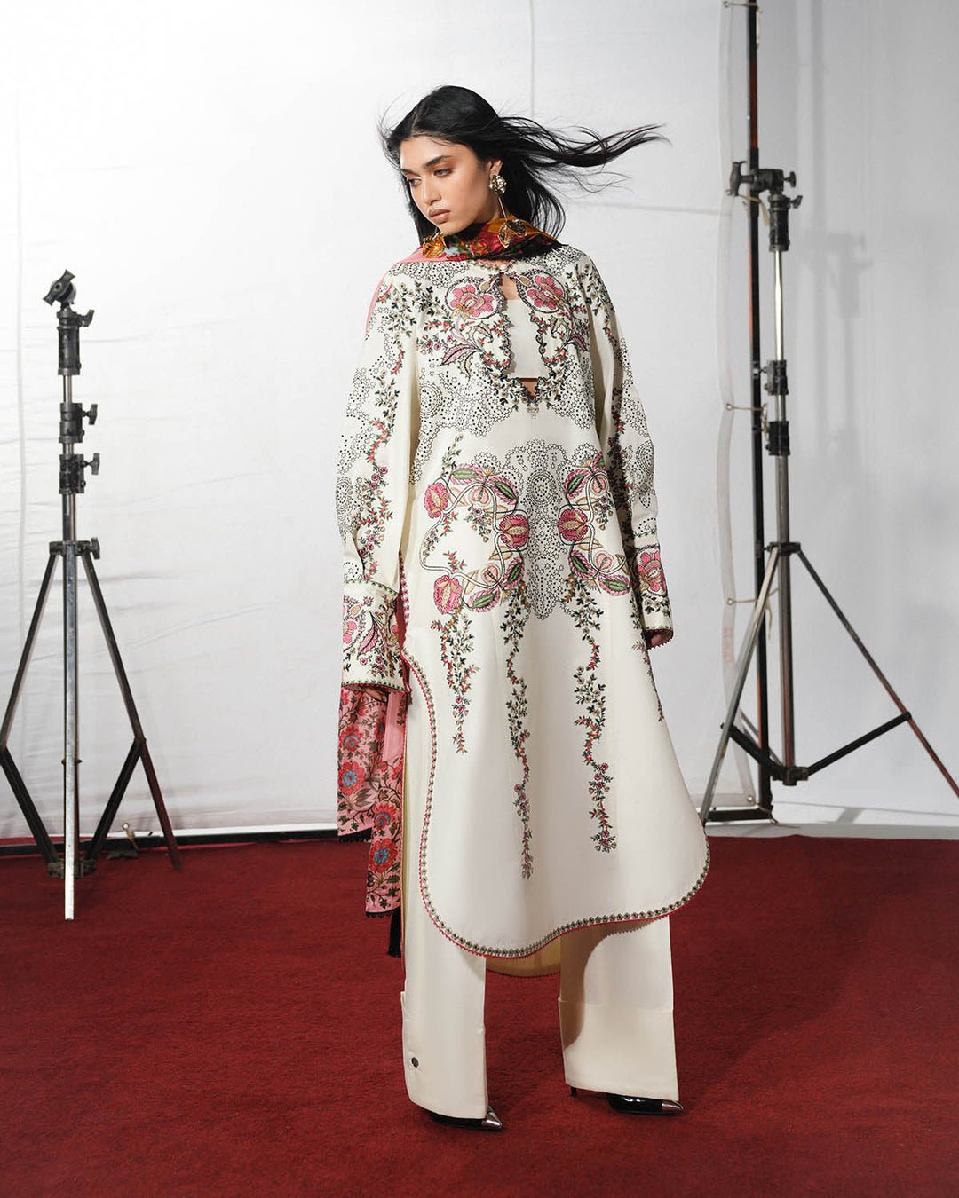 Jugnu Lahore | SS26 Edit 1 Lawn 26 Unstitched Lawn Formal Festive Wear "White" D04 | 3Pcs. - Image 3