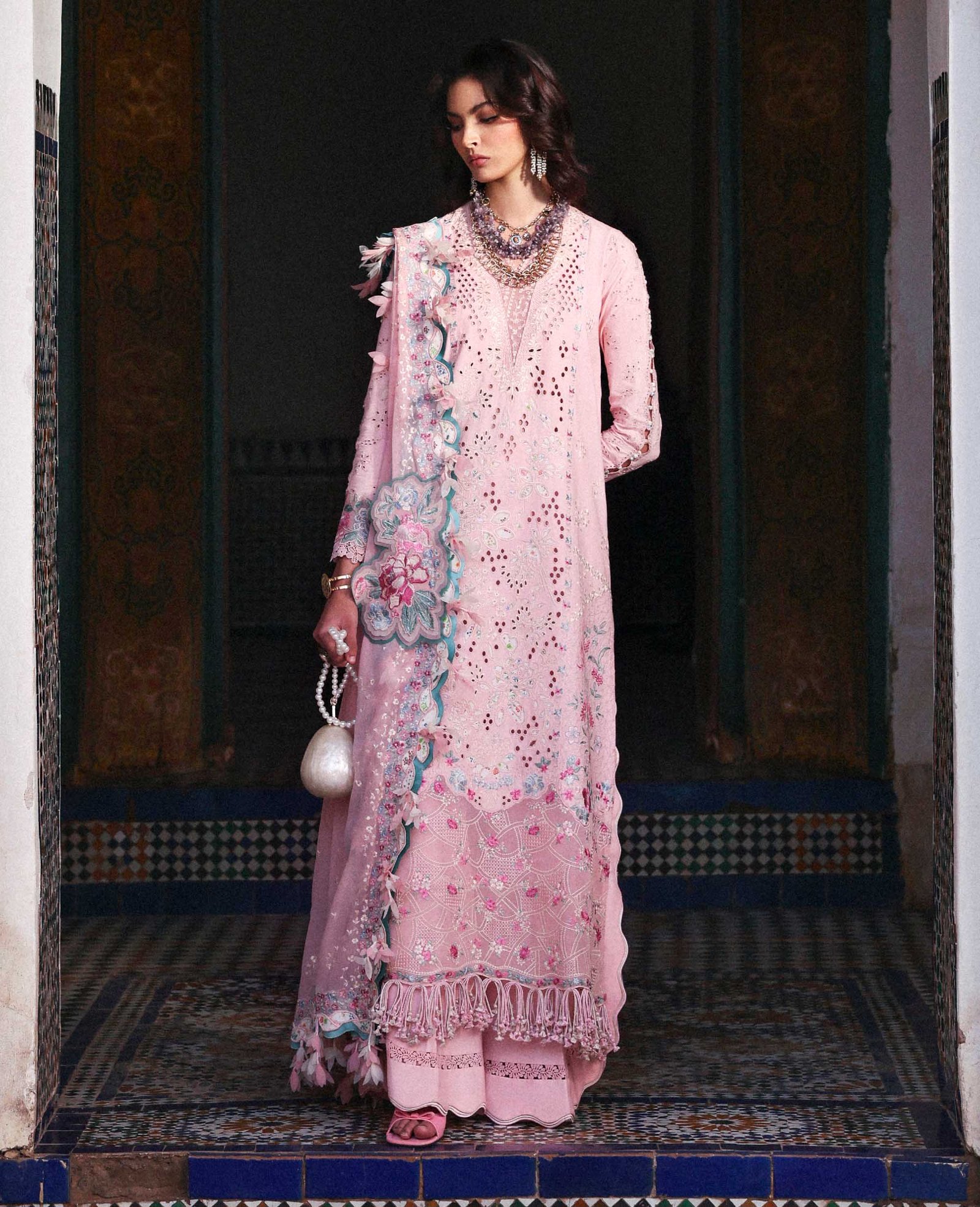 Republic Womens Wear | Reine Luxury Lawn 26 Unstitched Lawn Formal Festive Wear "Pink" D2-A | 3Pcs.