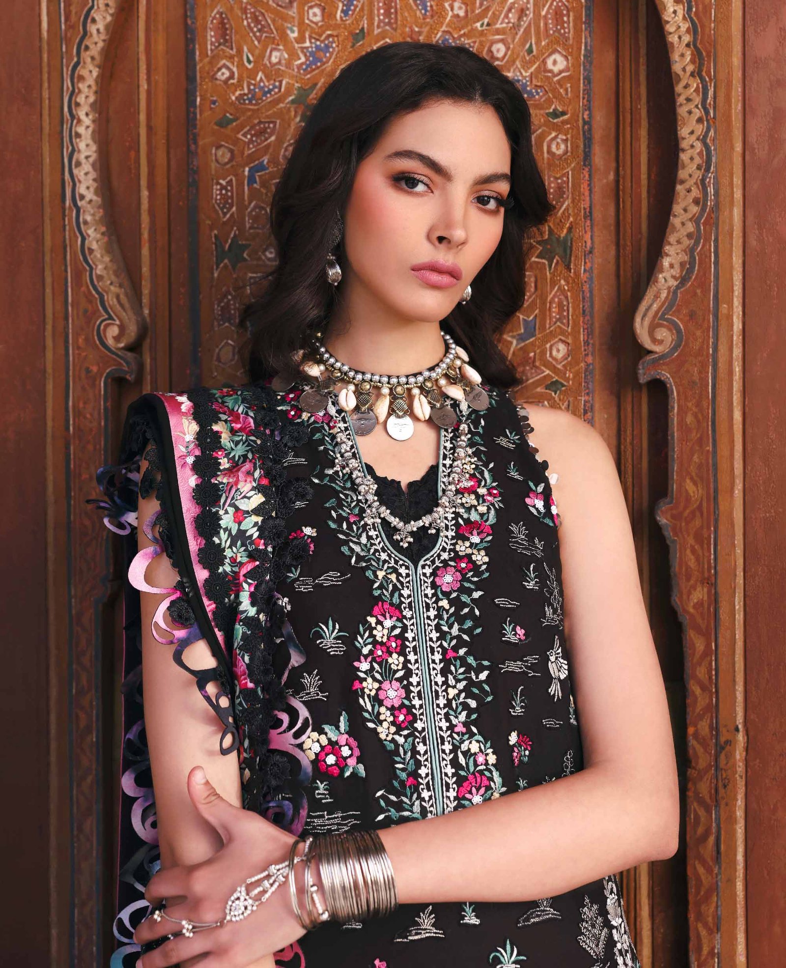Republic Womens Wear | Reine Luxury Lawn 26 Unstitched Lawn Formal Festive Wear "Black" D3-B | 3Pcs. - Image 3