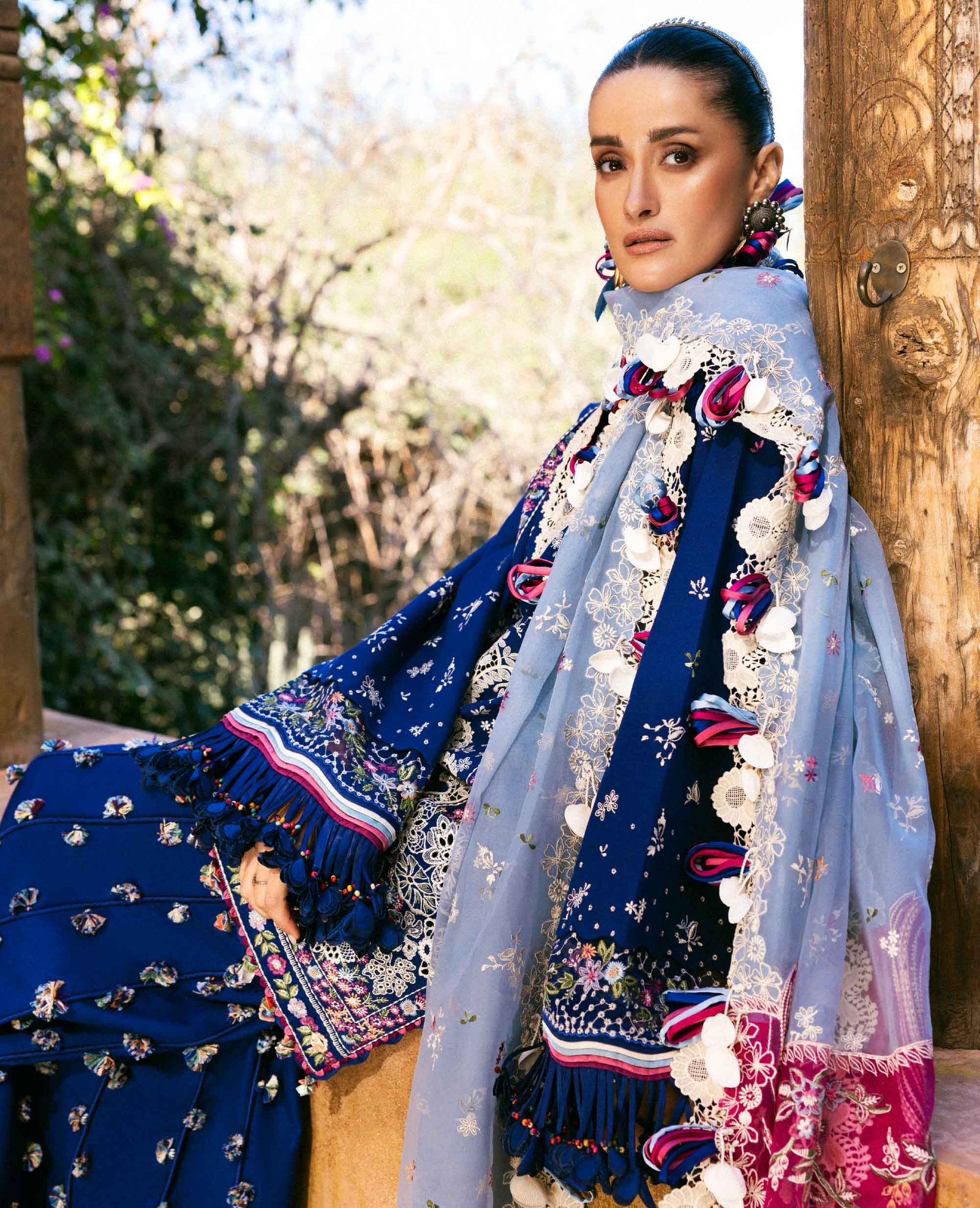 Republic Womens Wear | Reine Luxury Lawn 26 Unstitched Lawn Formal Festive Wear "Blue" D4-A | 3Pcs. - Image 4