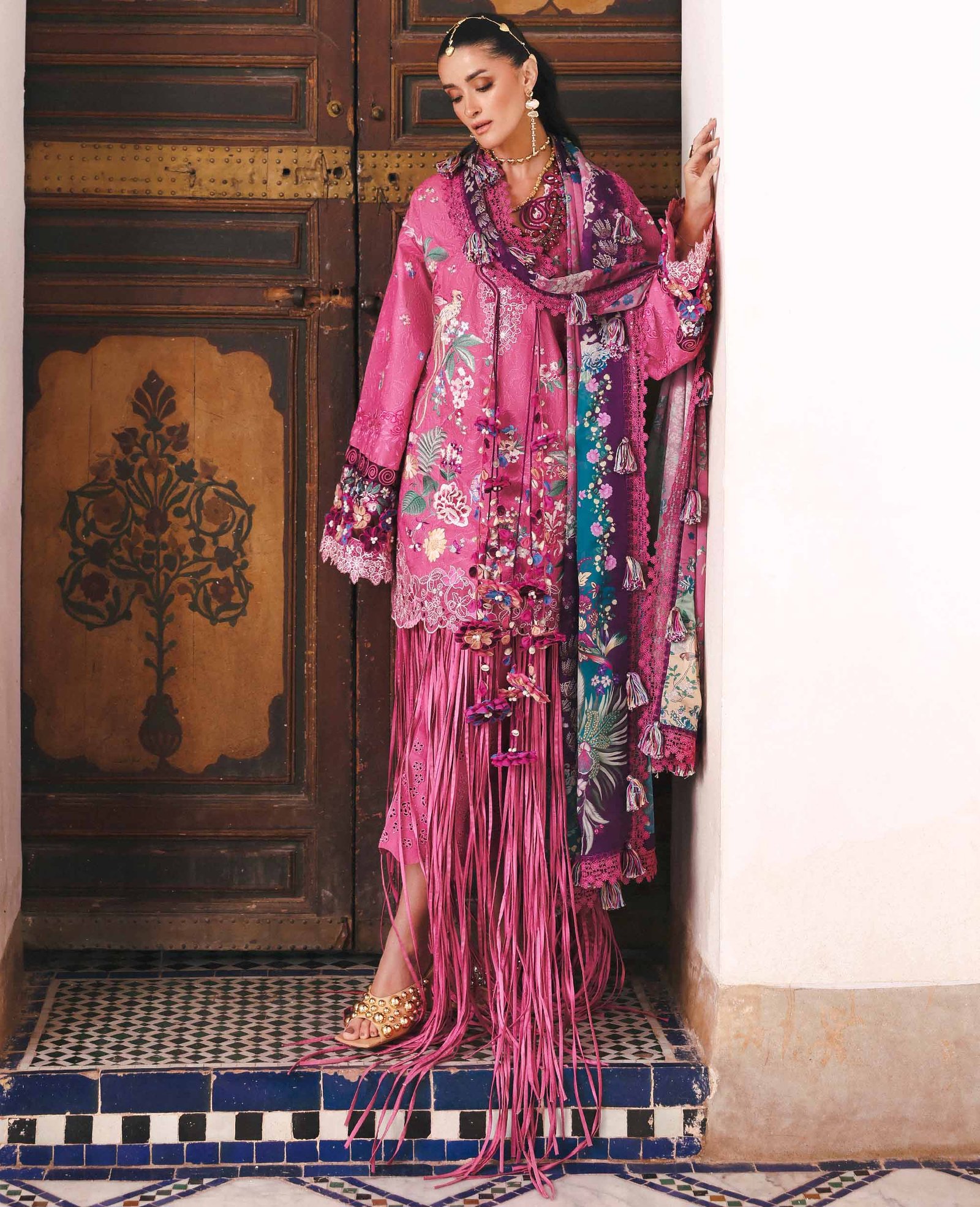 Republic Womens Wear | Reine Luxury Lawn 26 Unstitched Lawn Formal Festive Wear "Pink" D8-A | 3Pcs.